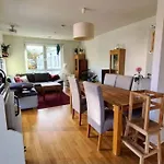Kinderfreundliche Neubauwohnung Am Hagenbecks Tierpark Mit Balkon Und Spielplatz