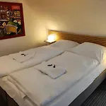 Frauenhotel Hanseatin - Women Only
