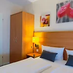 Elbbruecken Hotel