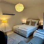 Gemuetliche Zentralgelegene 2 Zimmer Wohnung In Hamburg