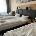 Hotel Bee Fang