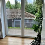 Familienfreundlichen Apartment Mit Traumhaft Gruener Aussicht