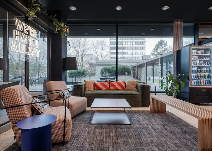 Numa Hamburg Fore