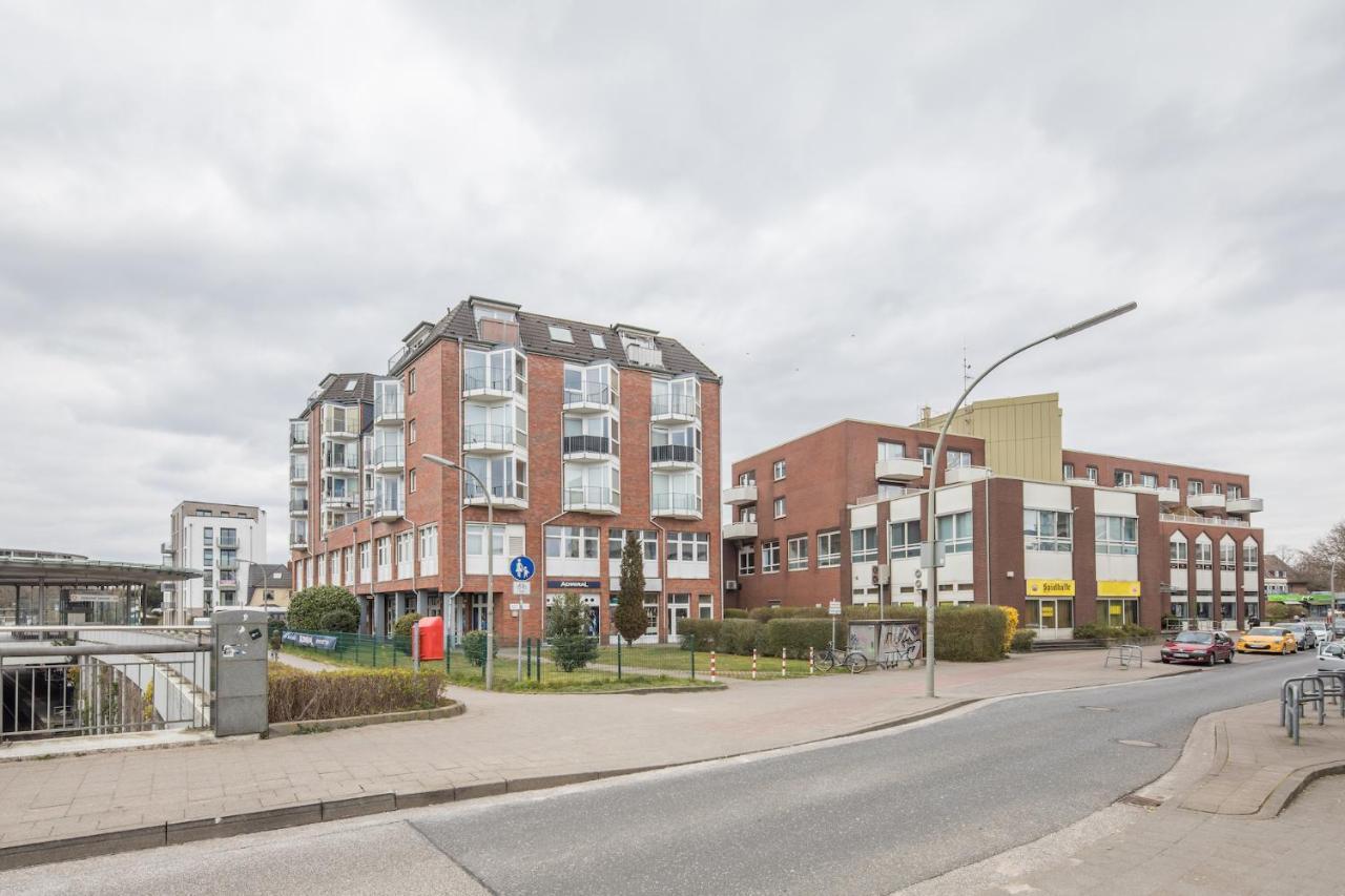 Spacious In For 12 Hamburg