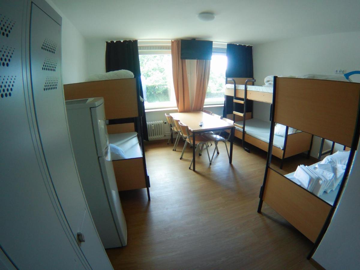 & Monteurzimmer Bei Hansezimmer Hostel