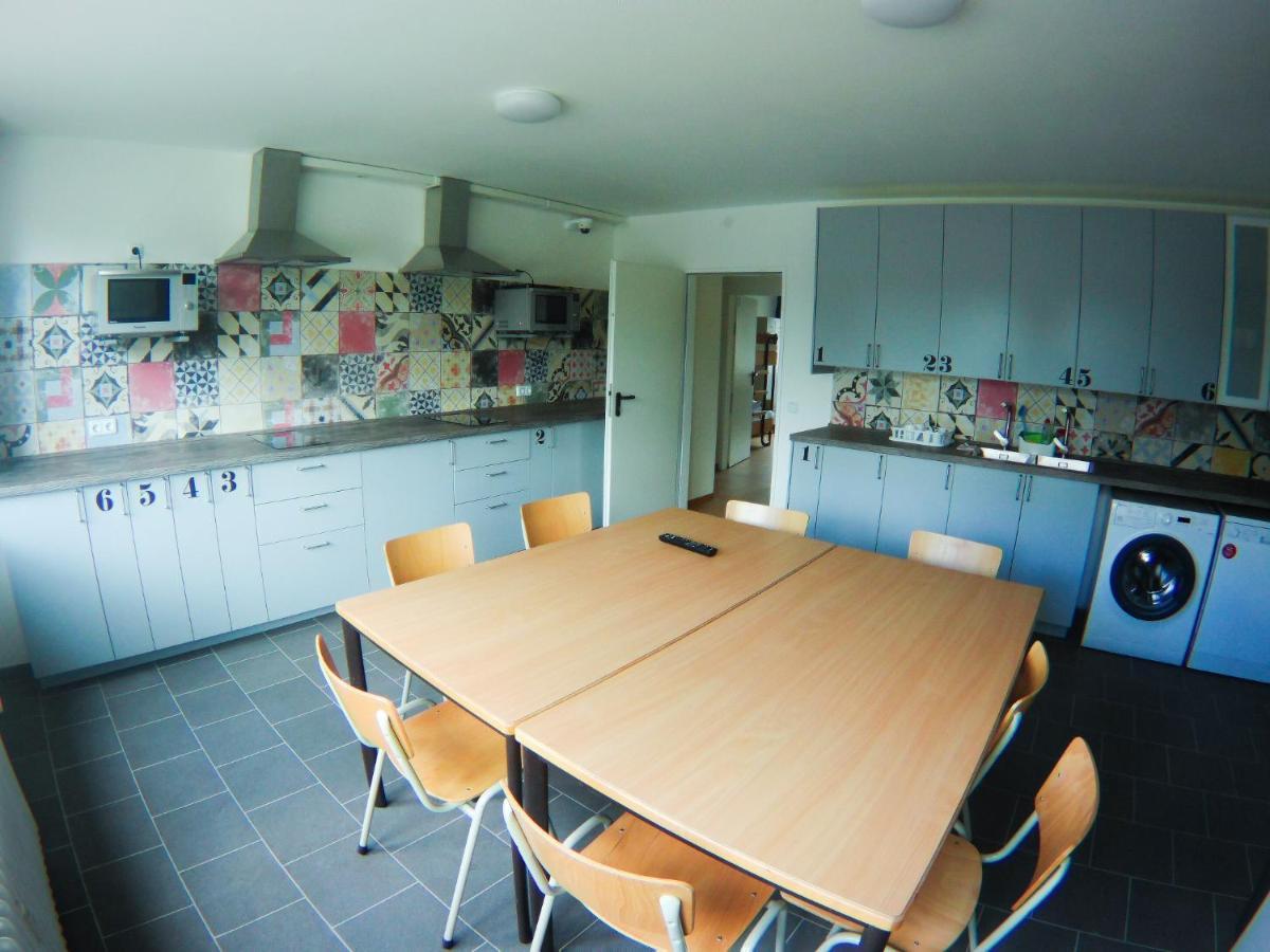 & Monteurzimmer Bei Hansezimmer Hostel