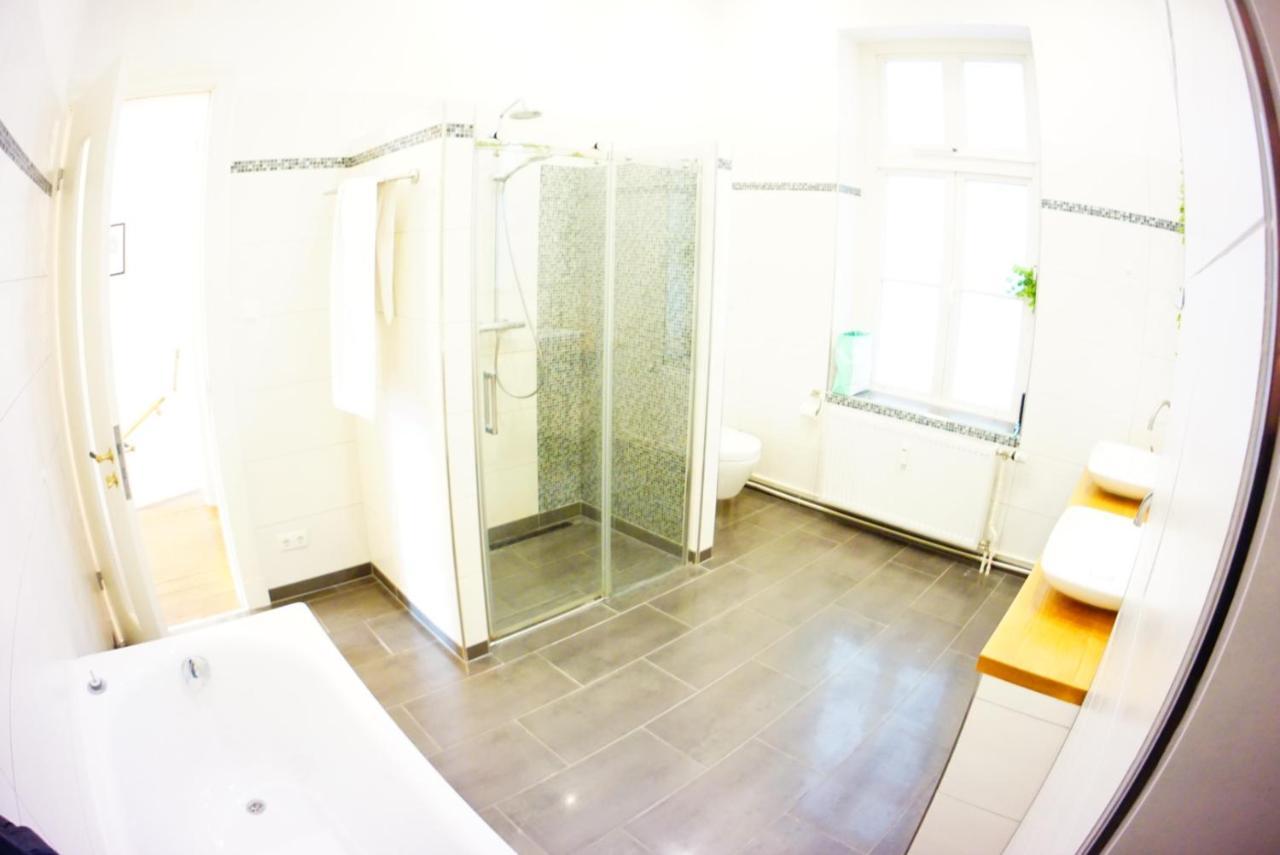 Apartment Grosszuegige Altbauwohnung In Bestlage Hamburg