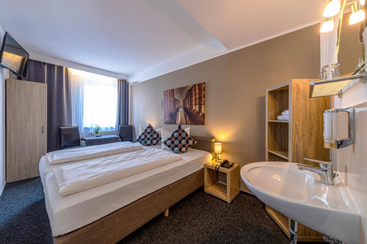 Auto-parkhotel St Pauli Hotel