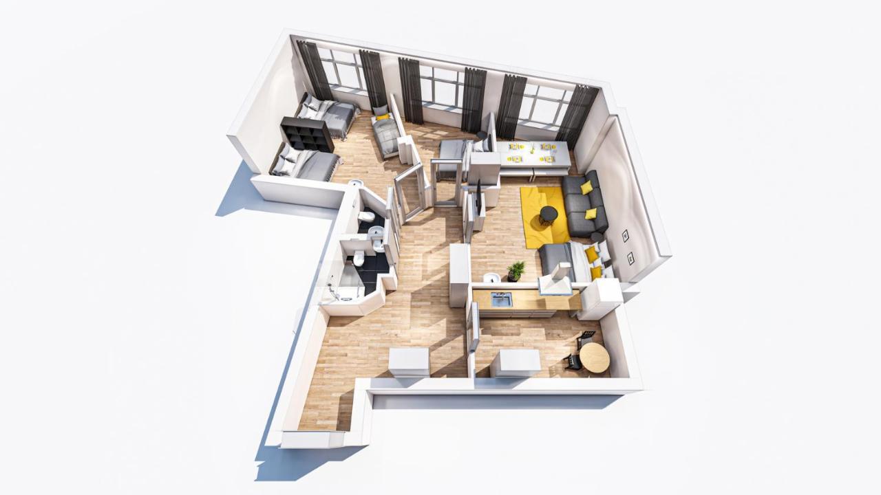 Spacious In For 12