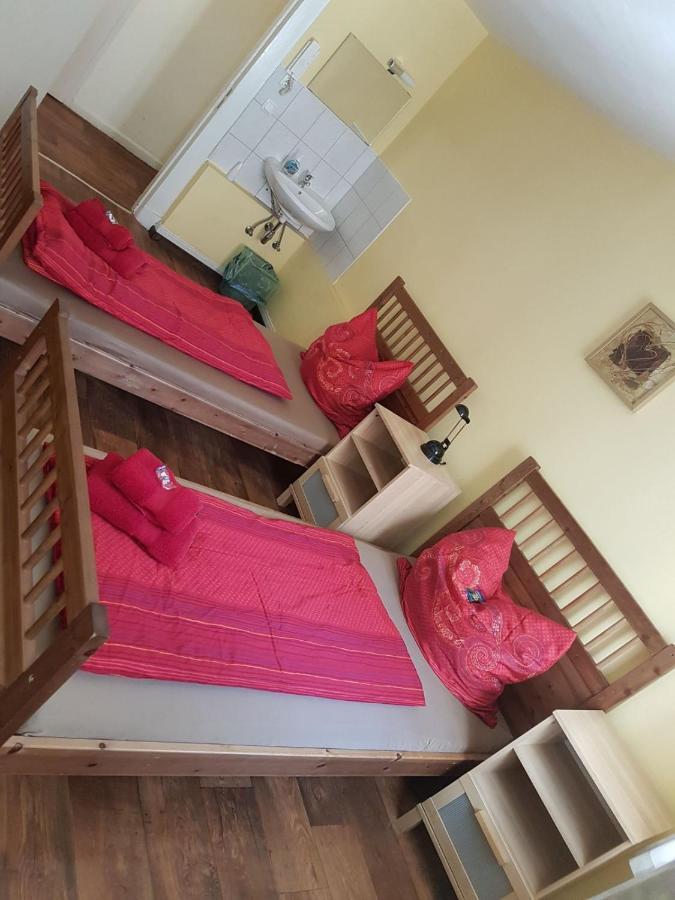 Sleep In St. Pauli 3*