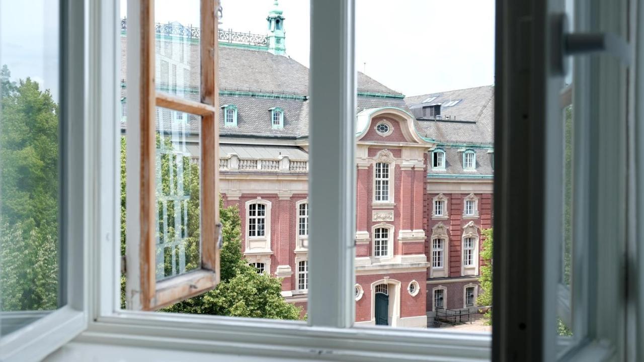 Frauenhotel Hanseatin - Women Only 2*
