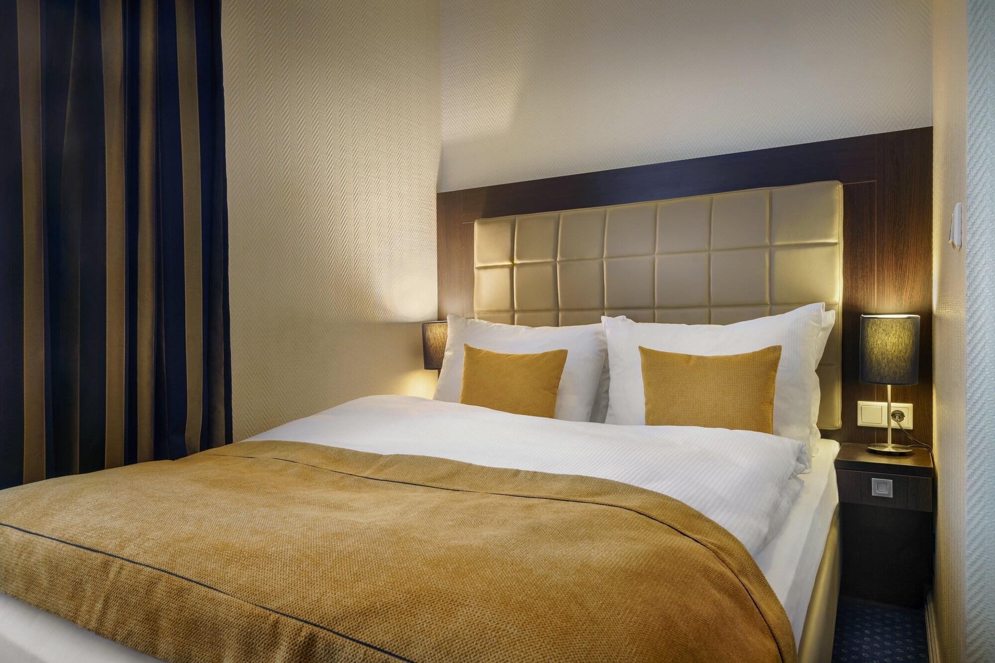 Hotel Continental Hauptbahnhof Hamburgo