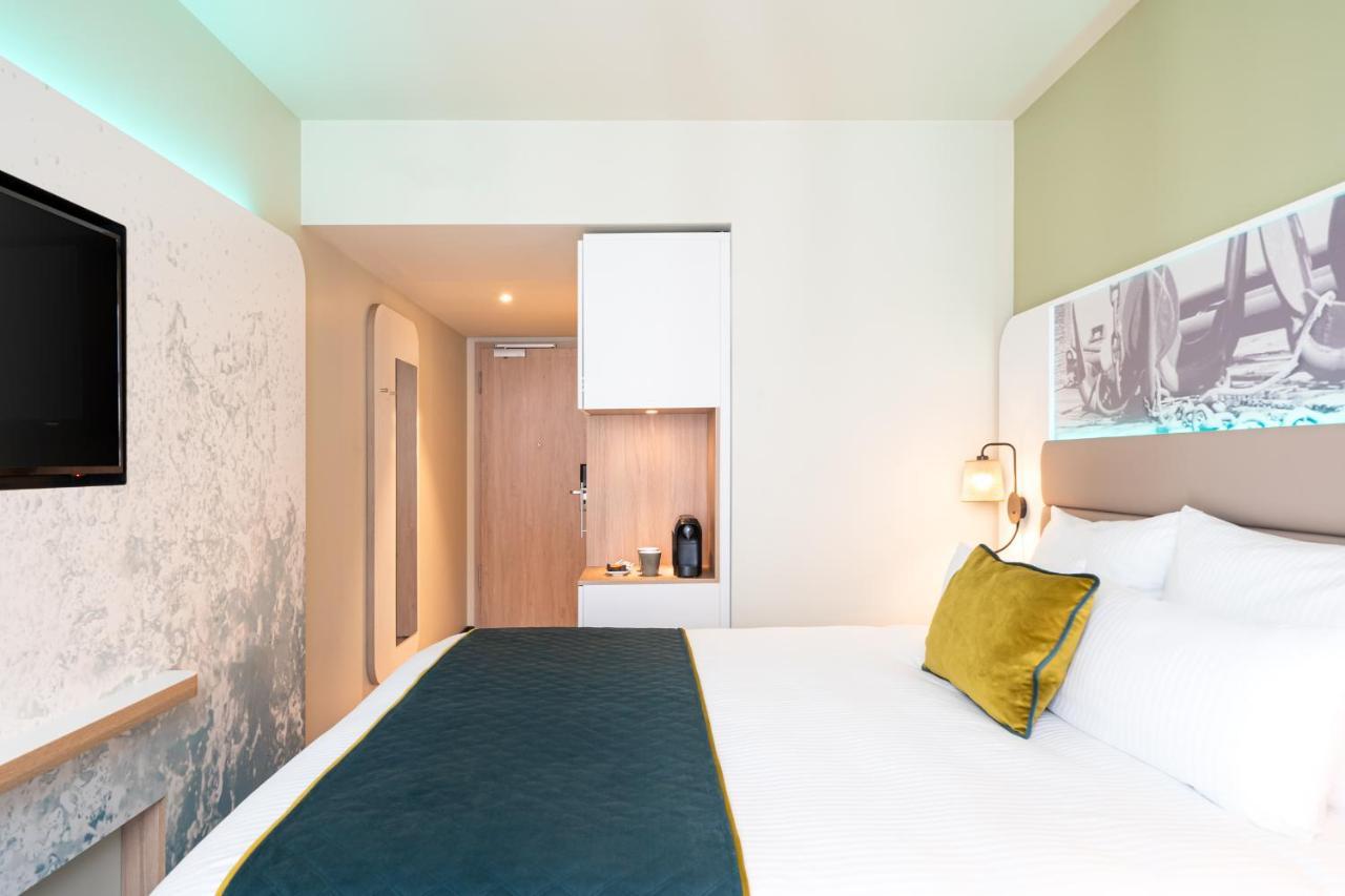 Leonardo Altona Hotel 4*