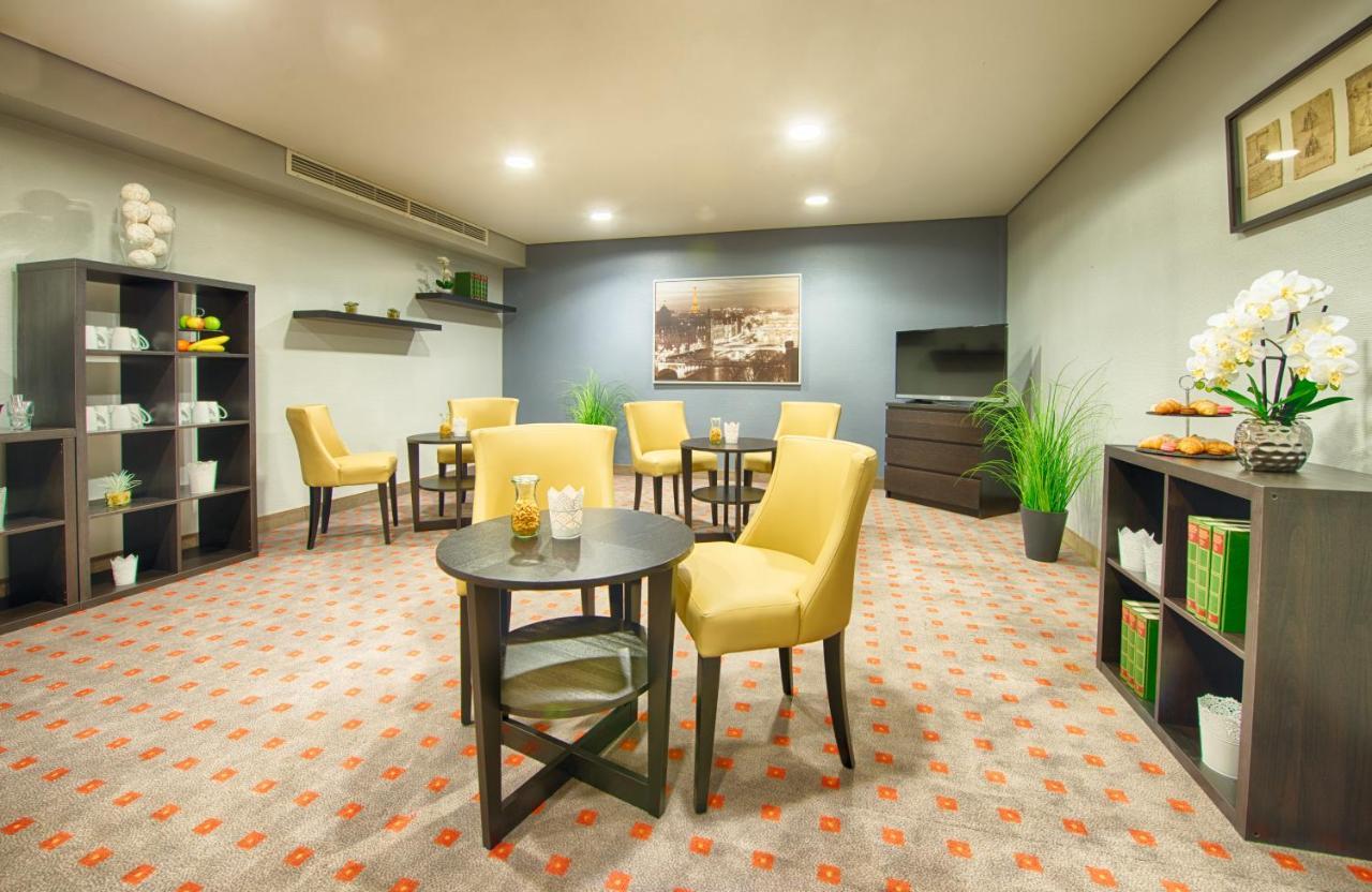 Hotel Leonardo Airport 4*