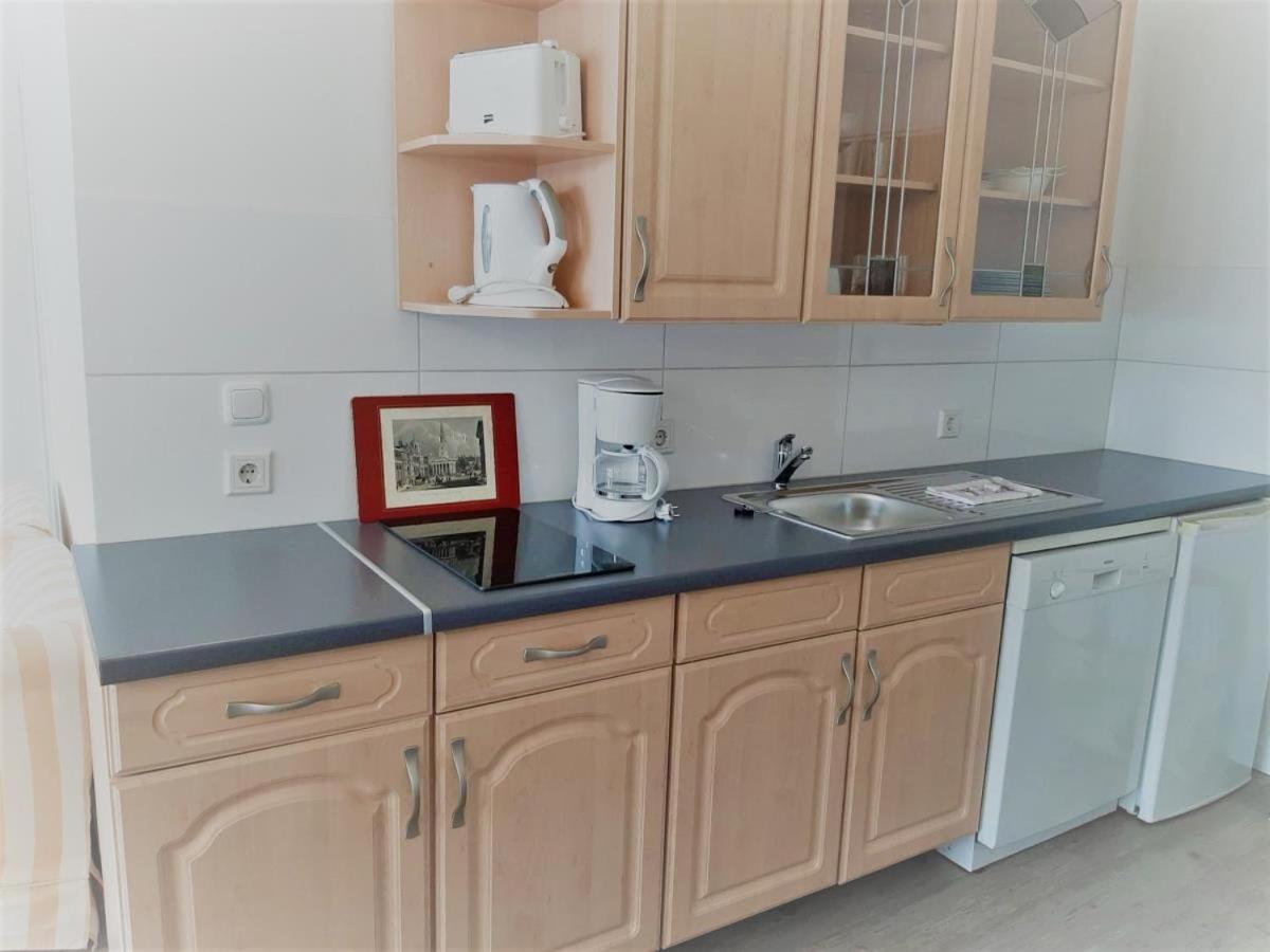 Apartamento Mehrbett-apartment 8 Citynah, Einfache Ausstattung Hamburgo