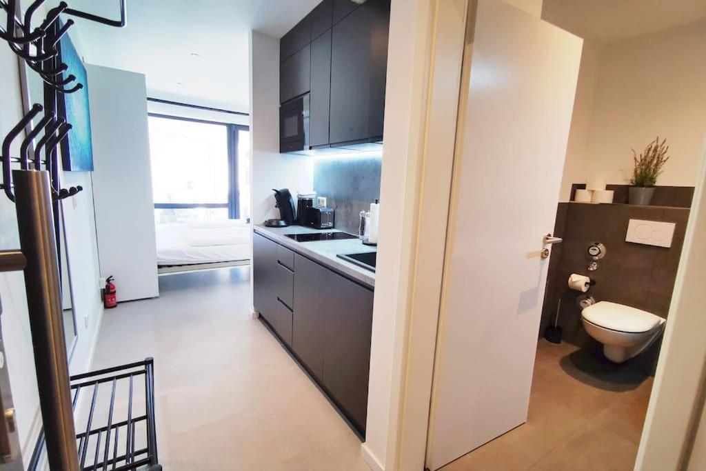 Hh 06 By Rockchair - Superhost Status - Modernes Mit Sonnigem Balkon & Premium Boxspringbetten In Winterhude - Geheimtipp Hamburgo