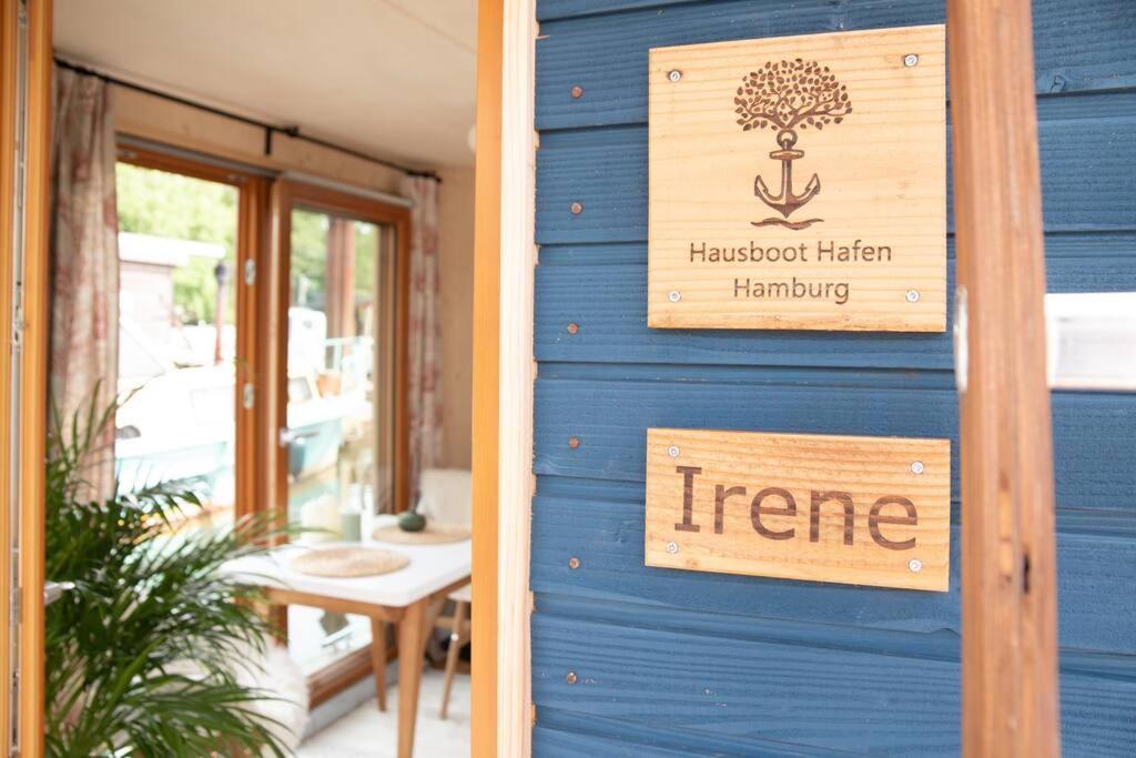 Hausboot Irene Mit Kamin - Winter An Der Dove Elbe Hamburgo