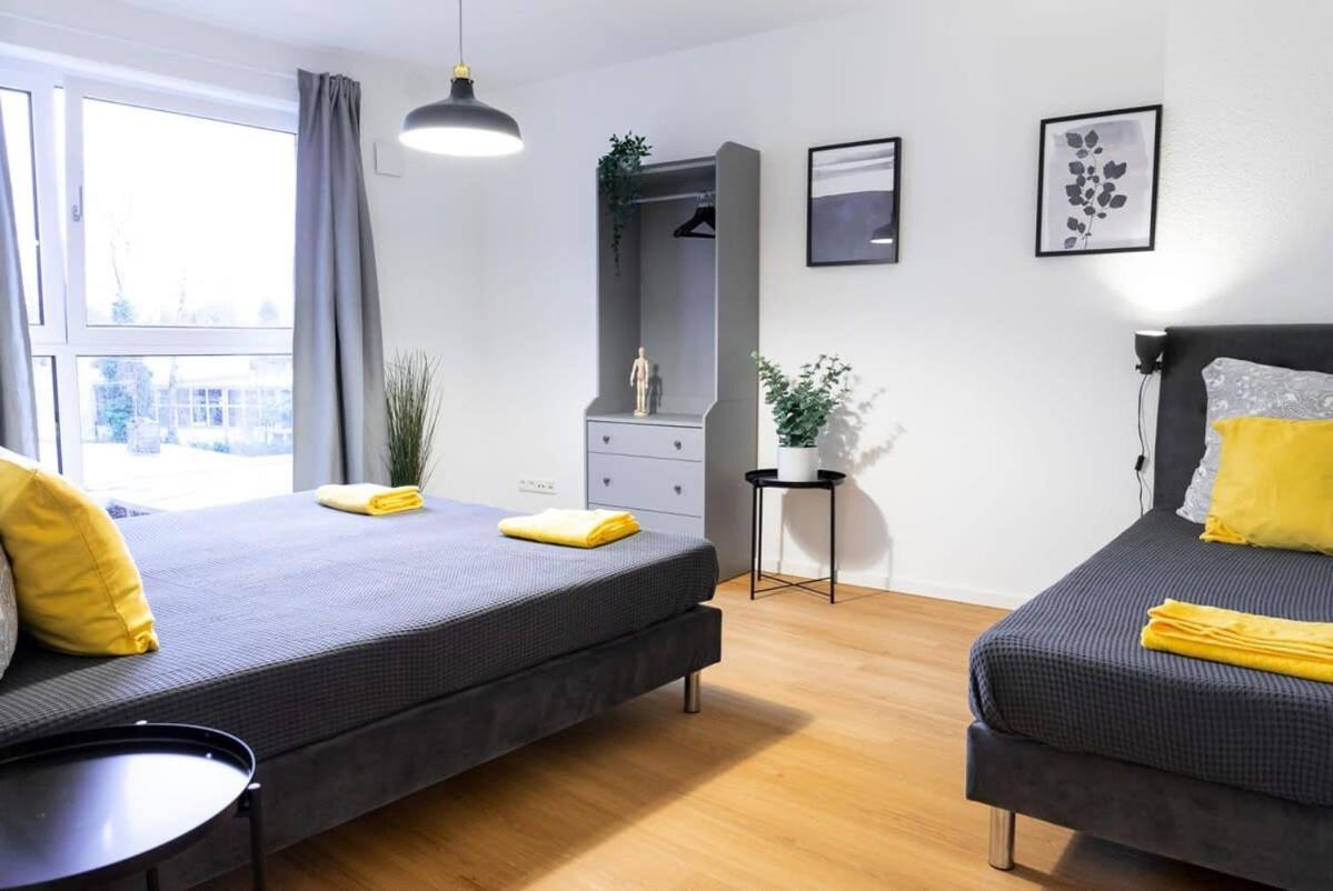 Four Bedroom In Urban Location Hamburg