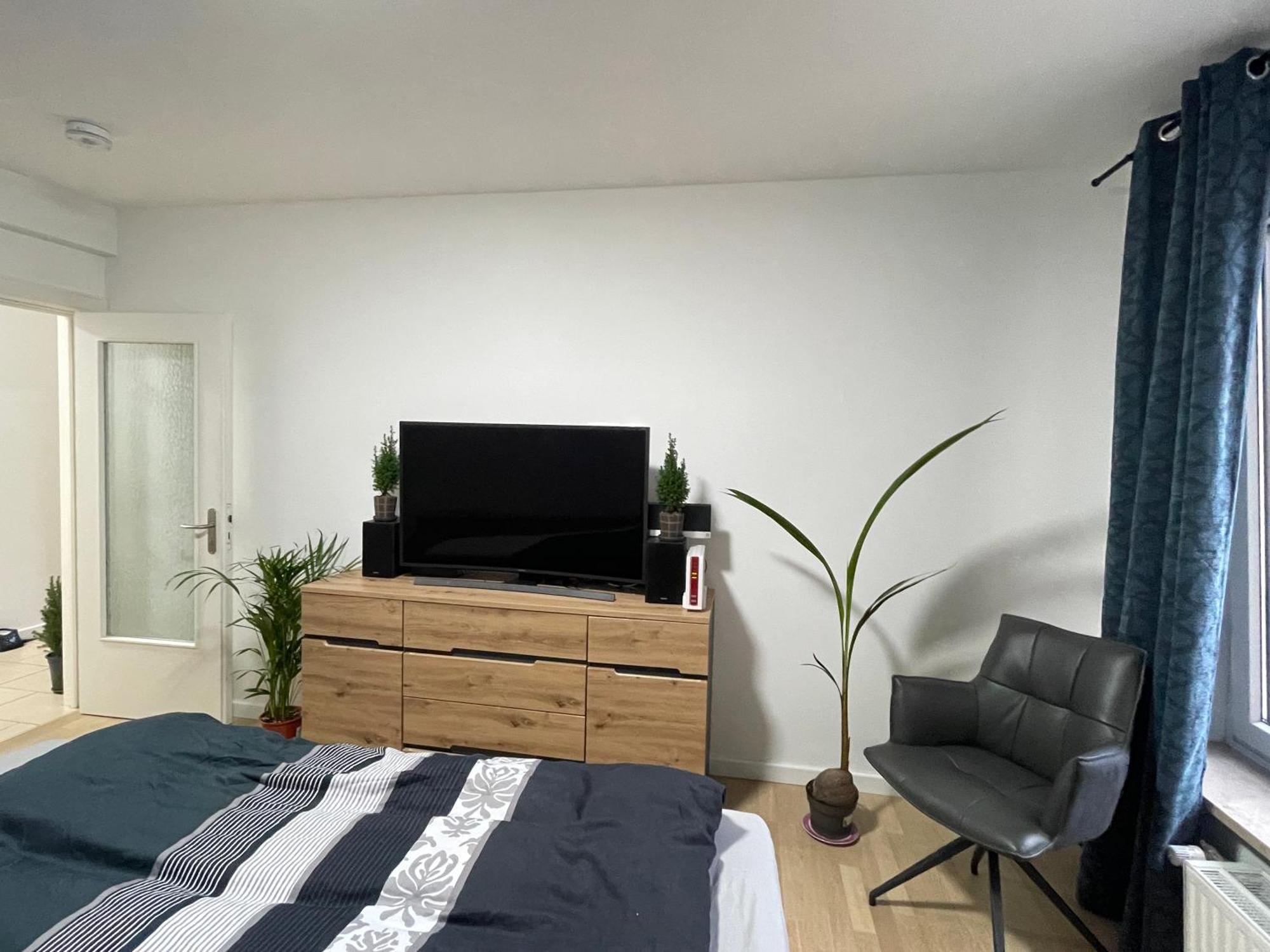 Schoene Naehe Von Hbf Und Alstersee Apartamento
