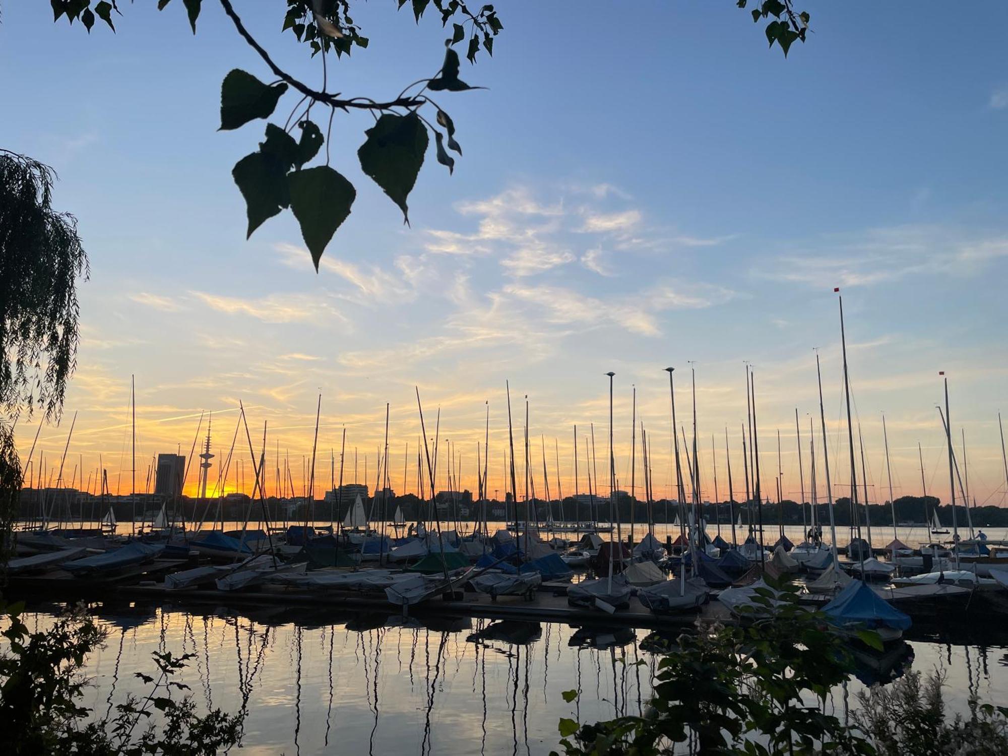 Apartamento Schoene Naehe Von Hbf Und Alstersee