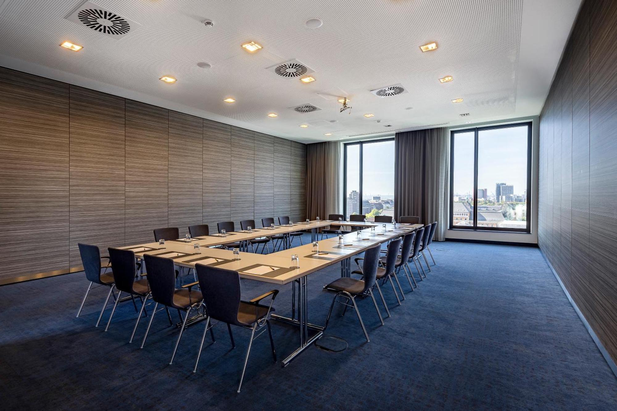 Intercityhotel Dammtor-messe Hotel Hamburgo