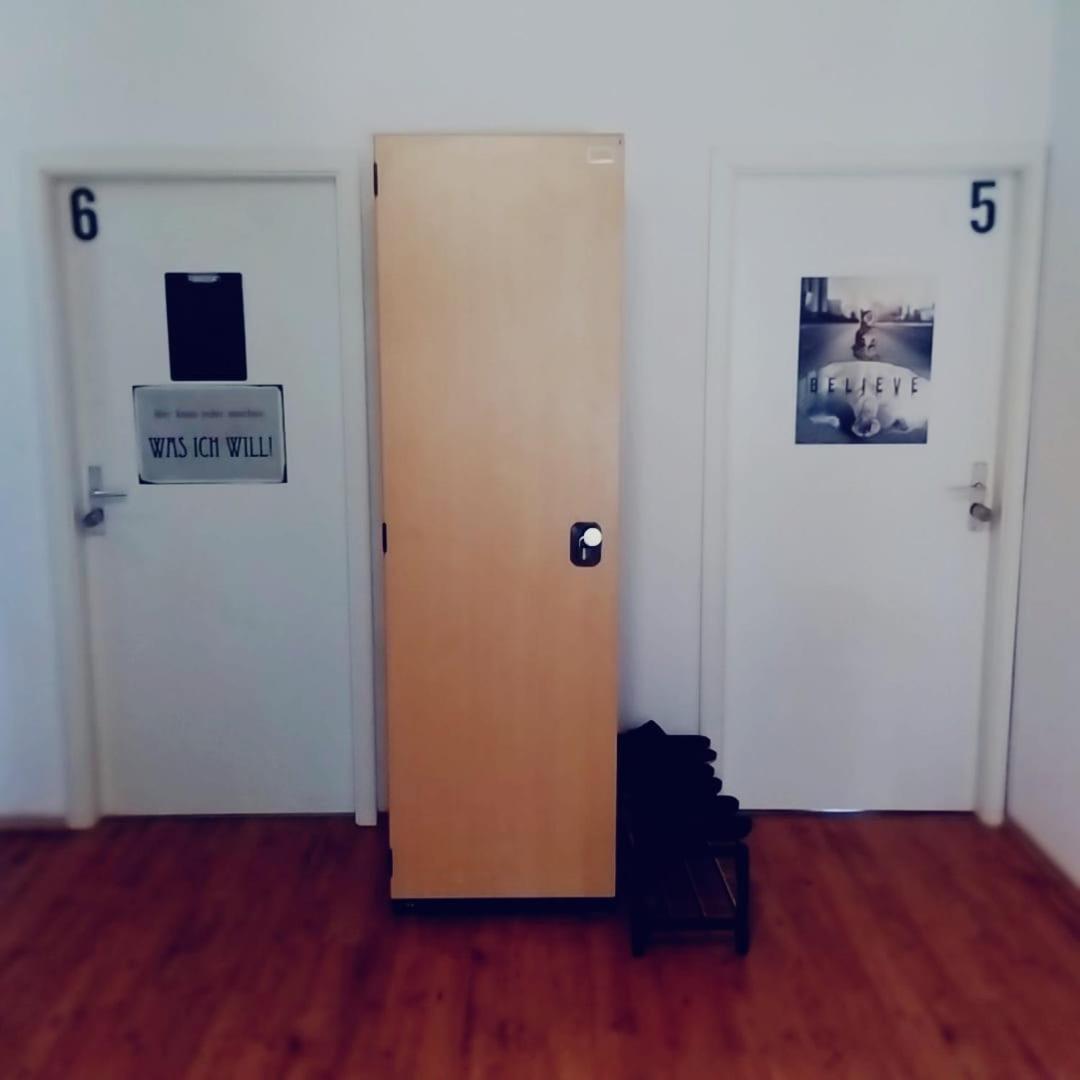 Monteurzimmer In West Bei Hansezimmer Hostel Hamburg
