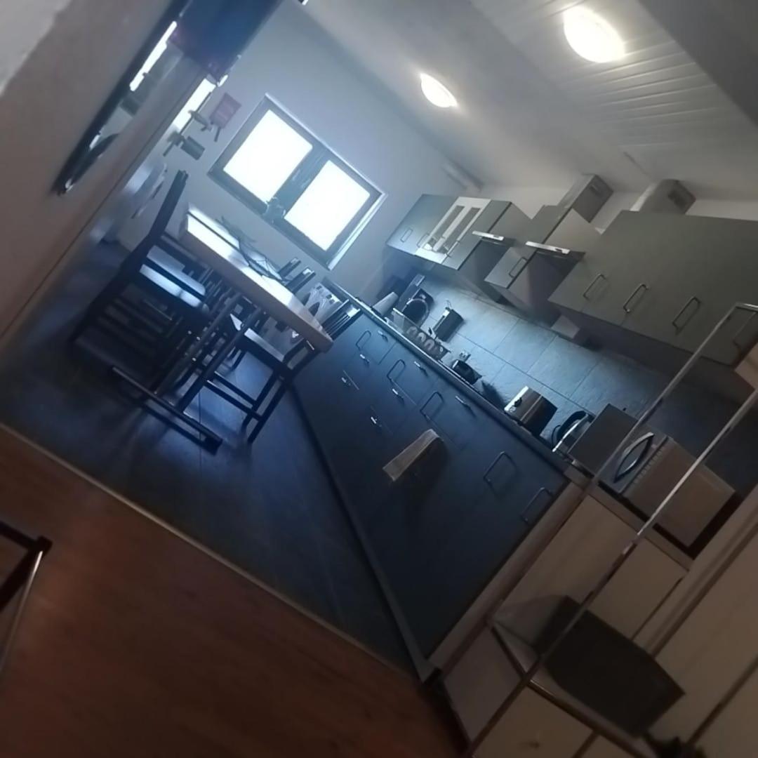 Monteurzimmer In West Bei Hansezimmer Hostel