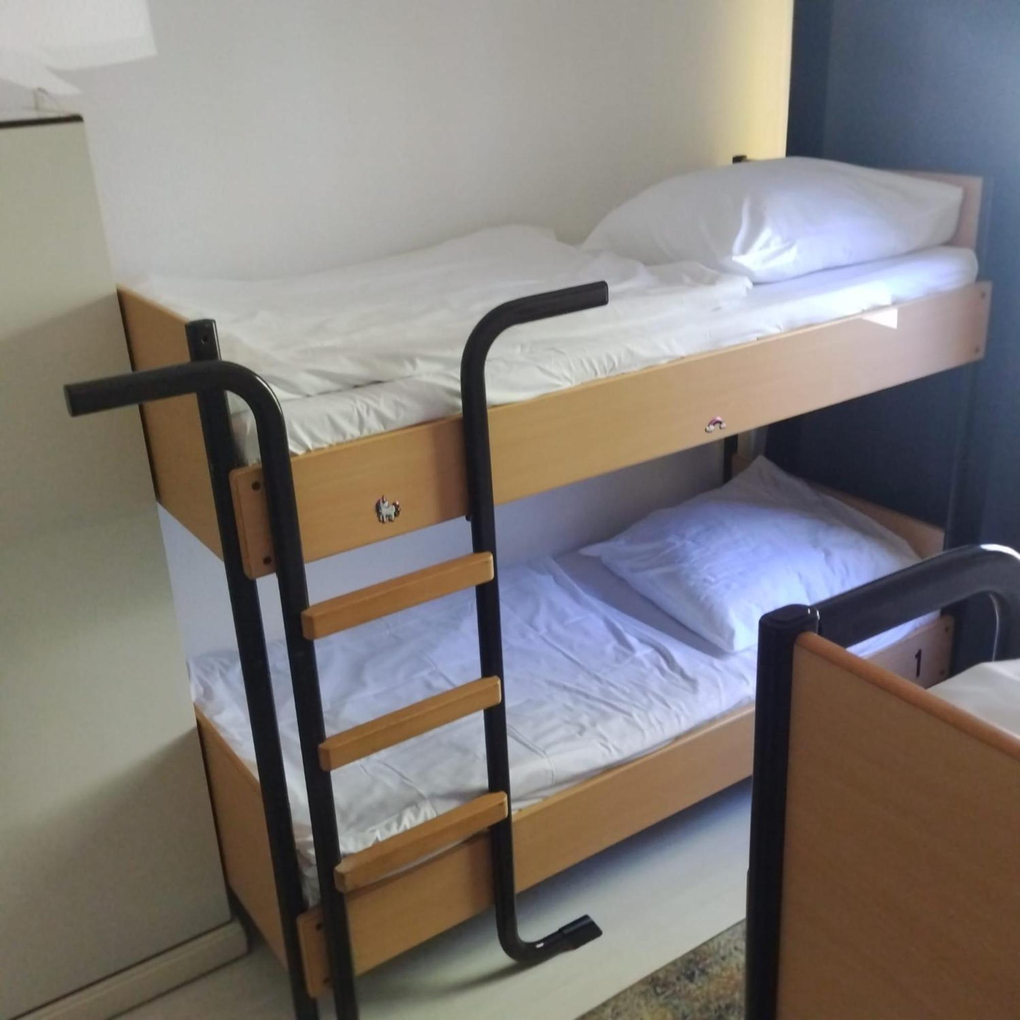 Hostel Monteurzimmer In West Bei Hansezimmer