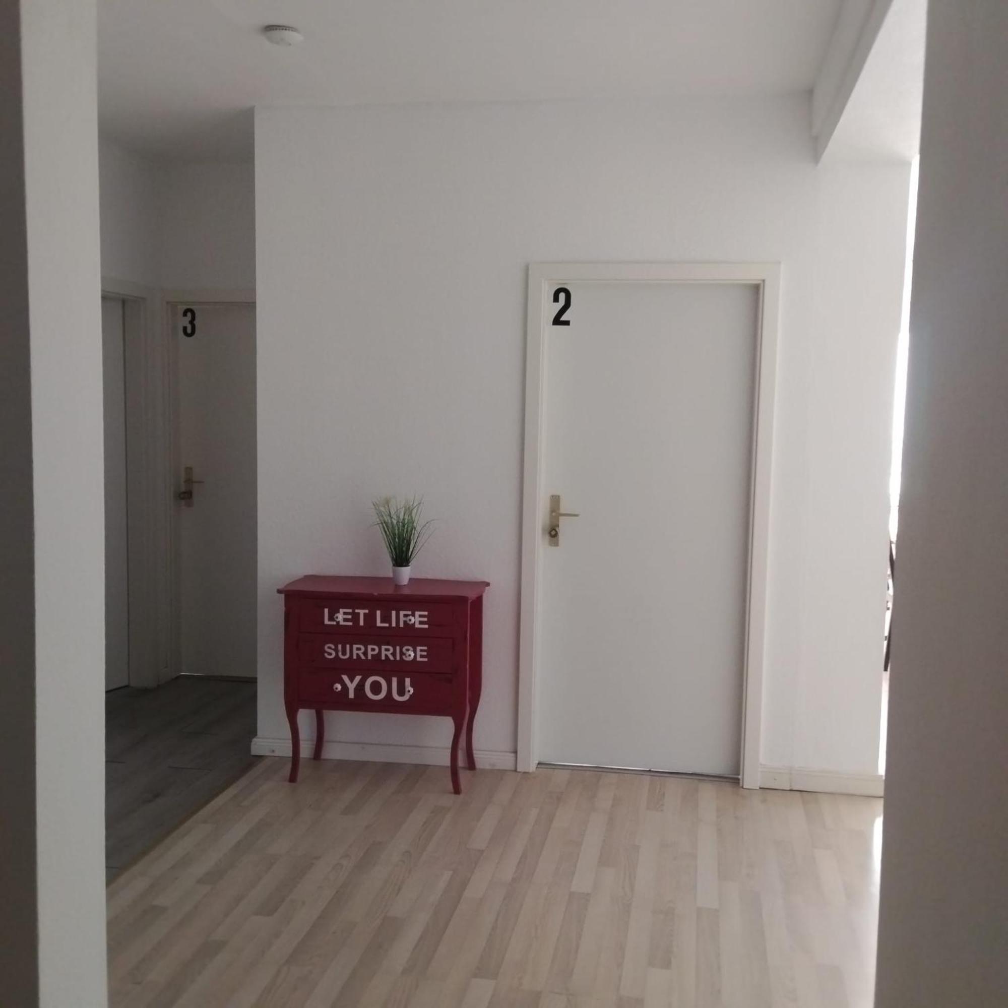 Hostel Monteurzimmer In West Bei Hansezimmer
