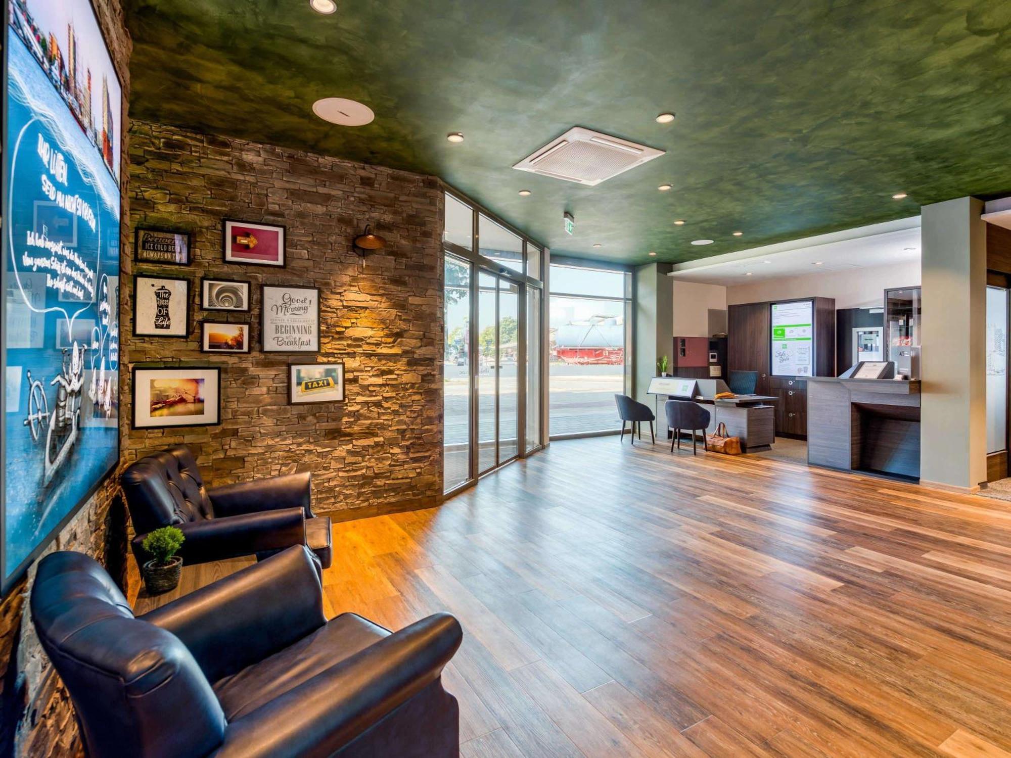 Ibis Styles Barmbek Hotel 3*
