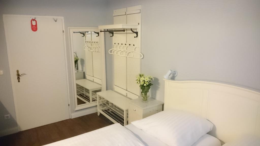 Martinez Guest house Hamburg