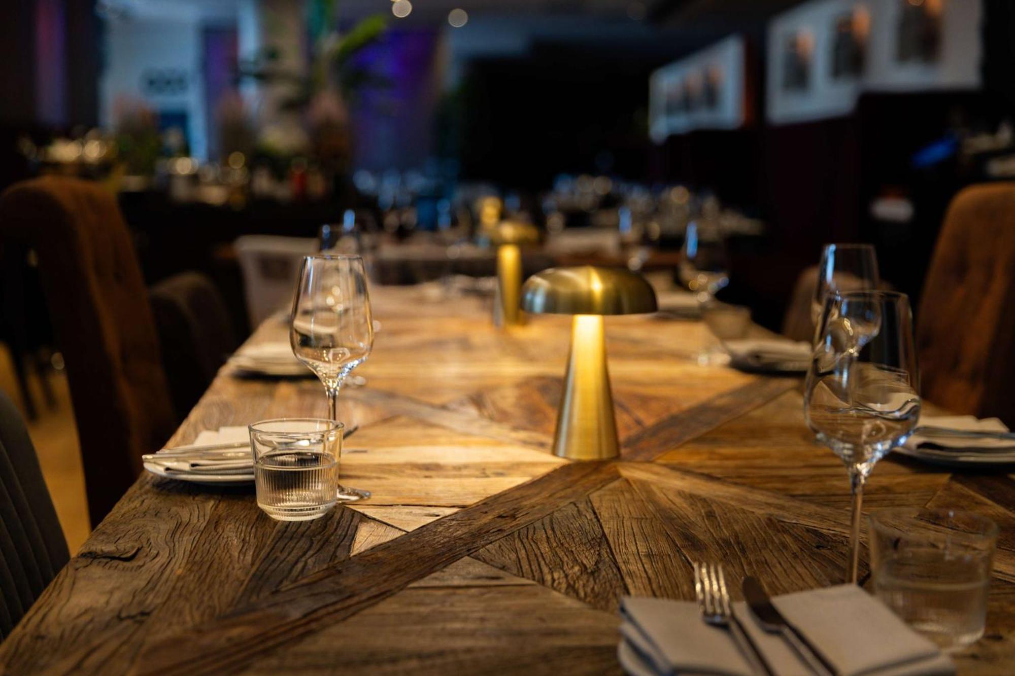 Radisson Blu Hotel, 4* Hamburgo