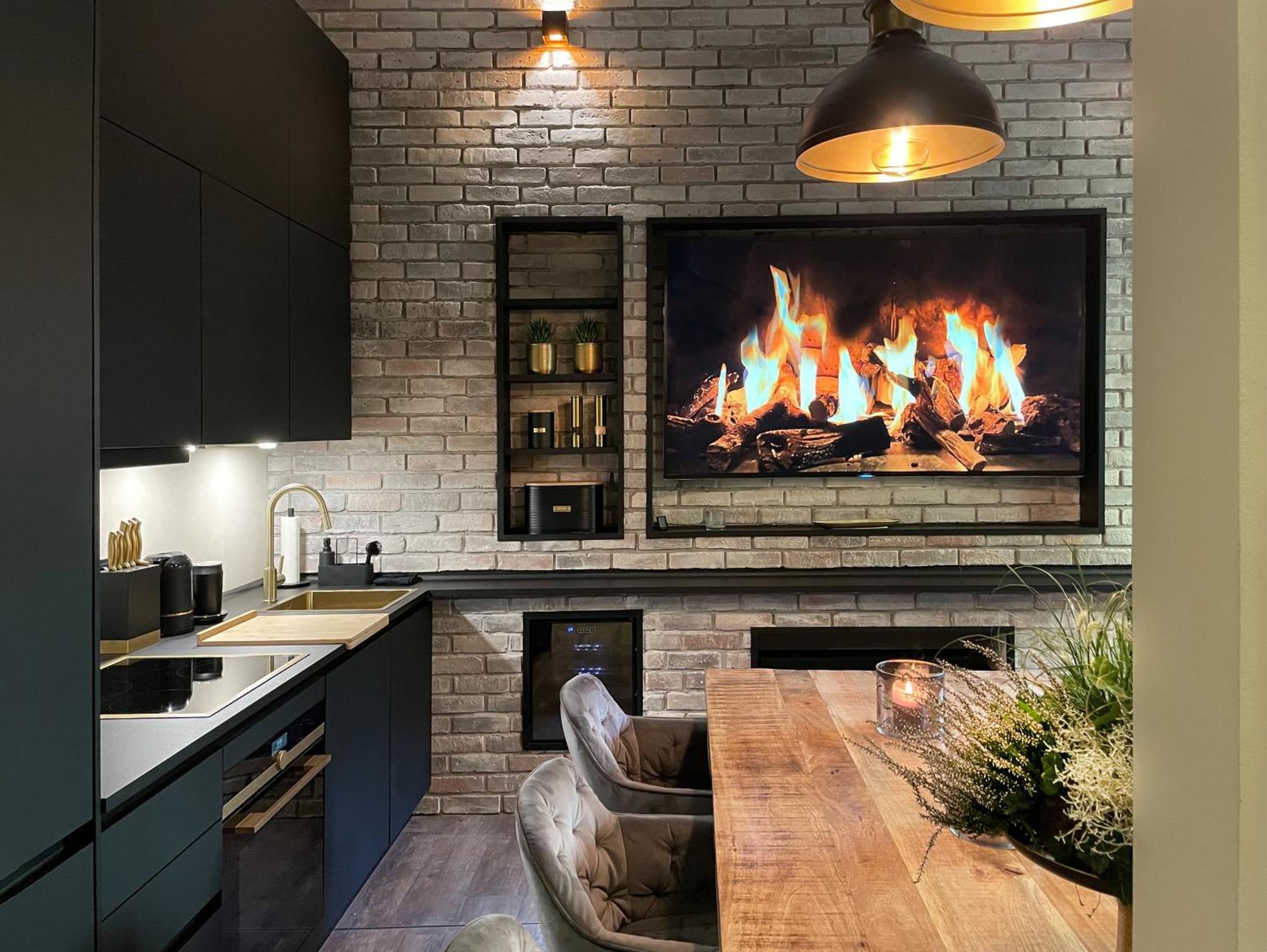 Black 6 Luxus In Alsternaehe Hamburgo