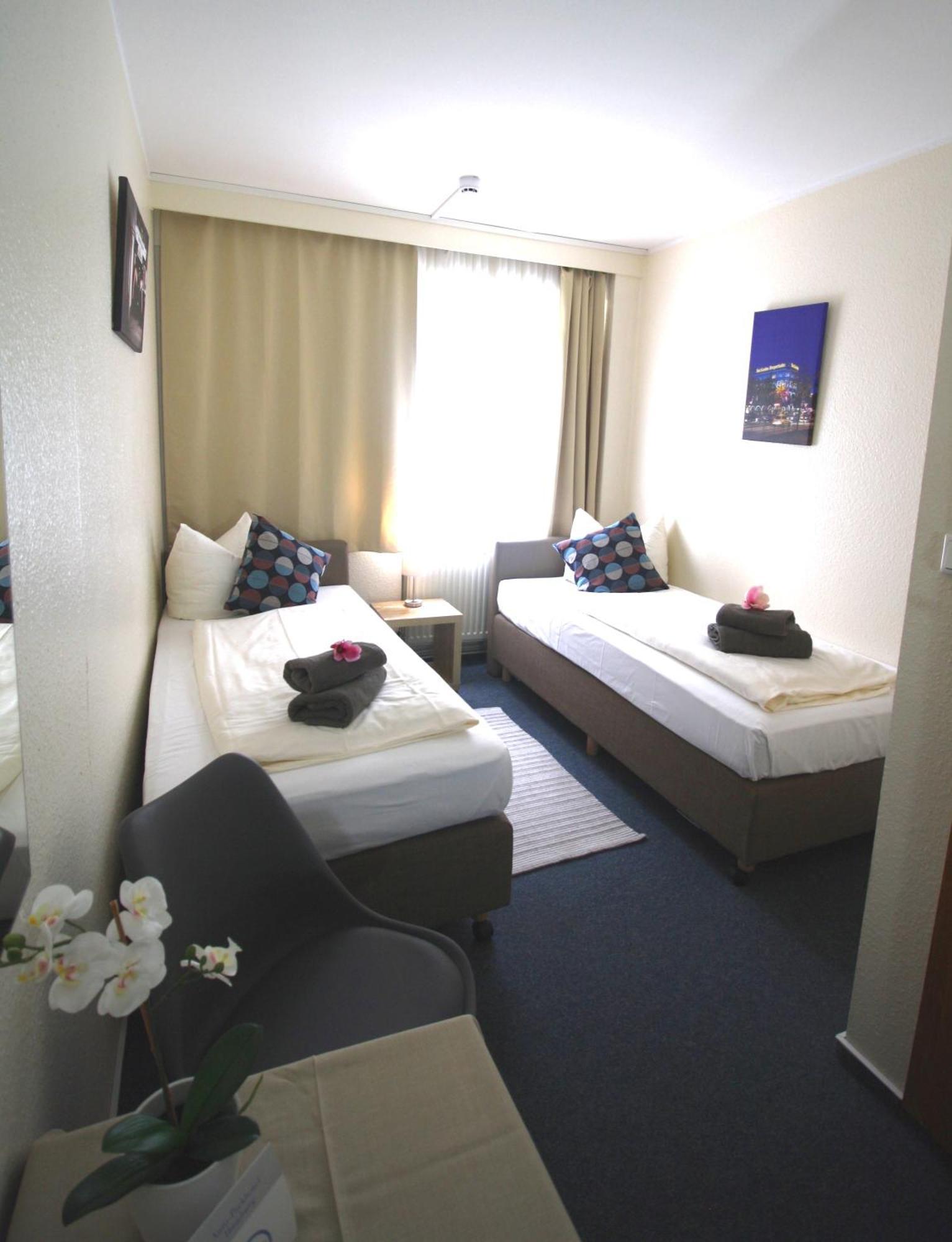 Auto-parkhotel St Pauli Hotel