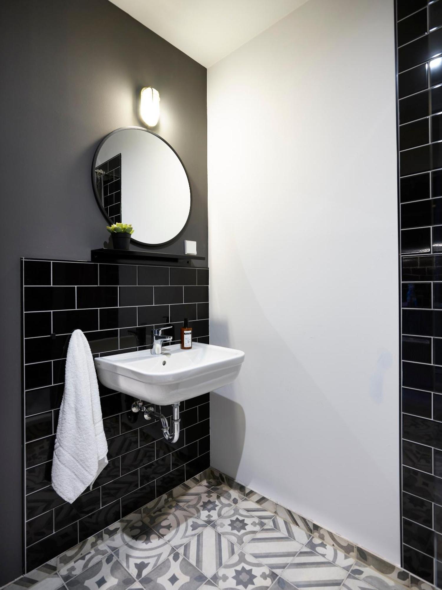 Phnx Aparthotel
