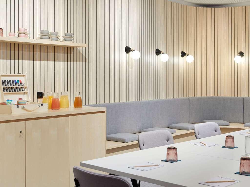 Novotel Station Hotel