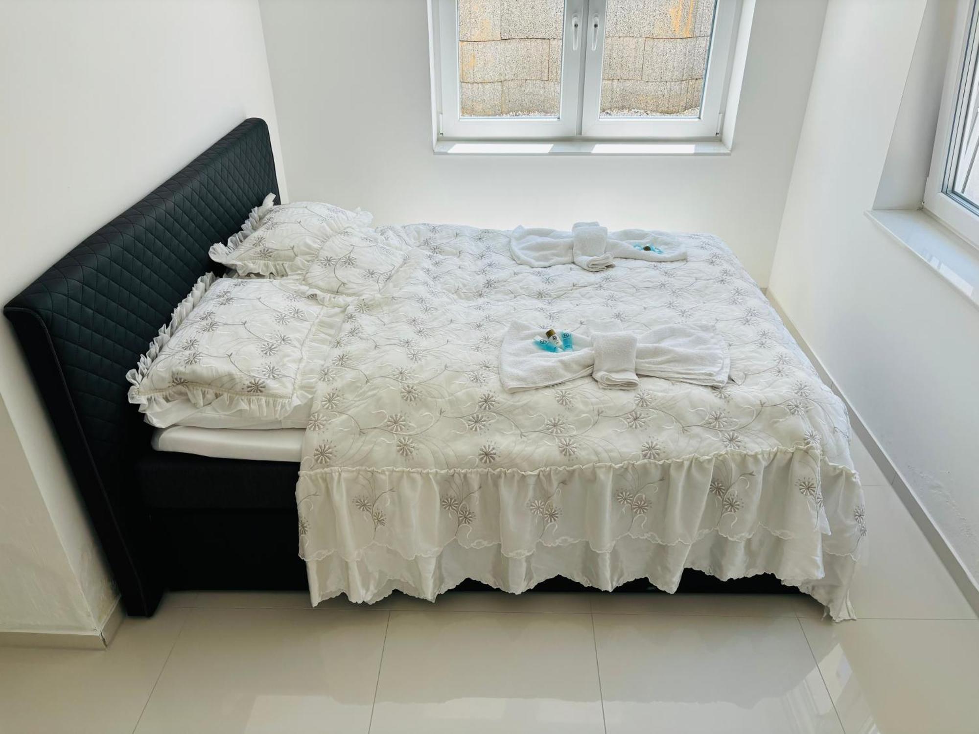 Modern Living In Hamburg-wandsbek Self Check-in 2x Schlafzimmer 1x Schlafsofa * Hamburgo