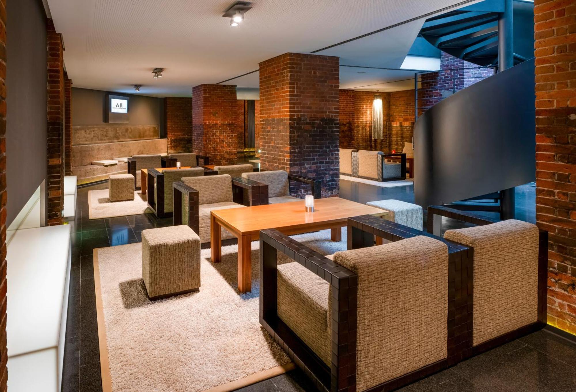 Hotel Moevenpick 4*