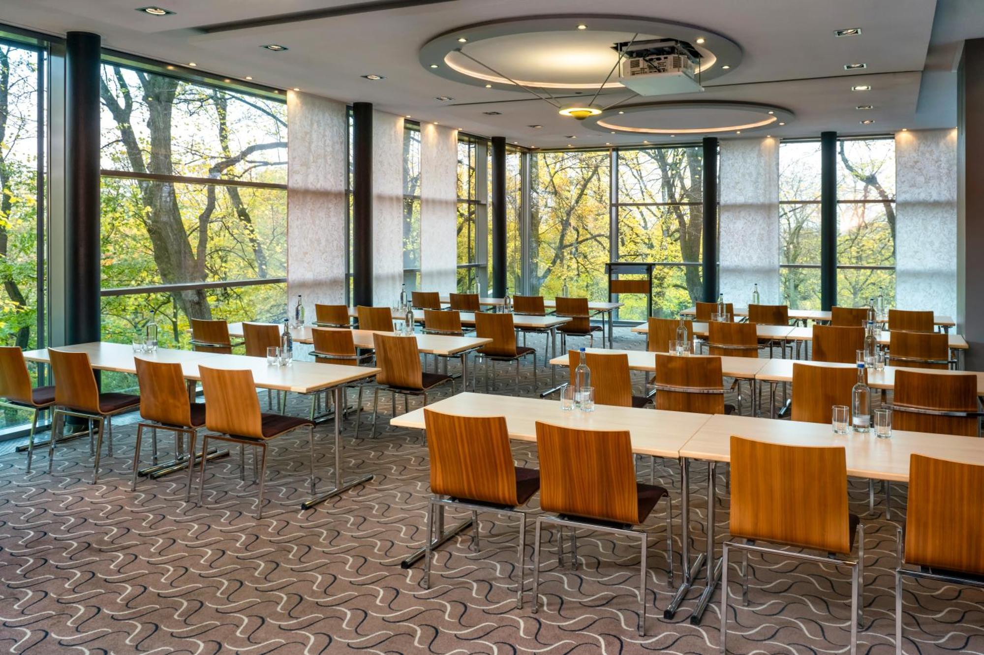 Moevenpick 4* Hamburgo