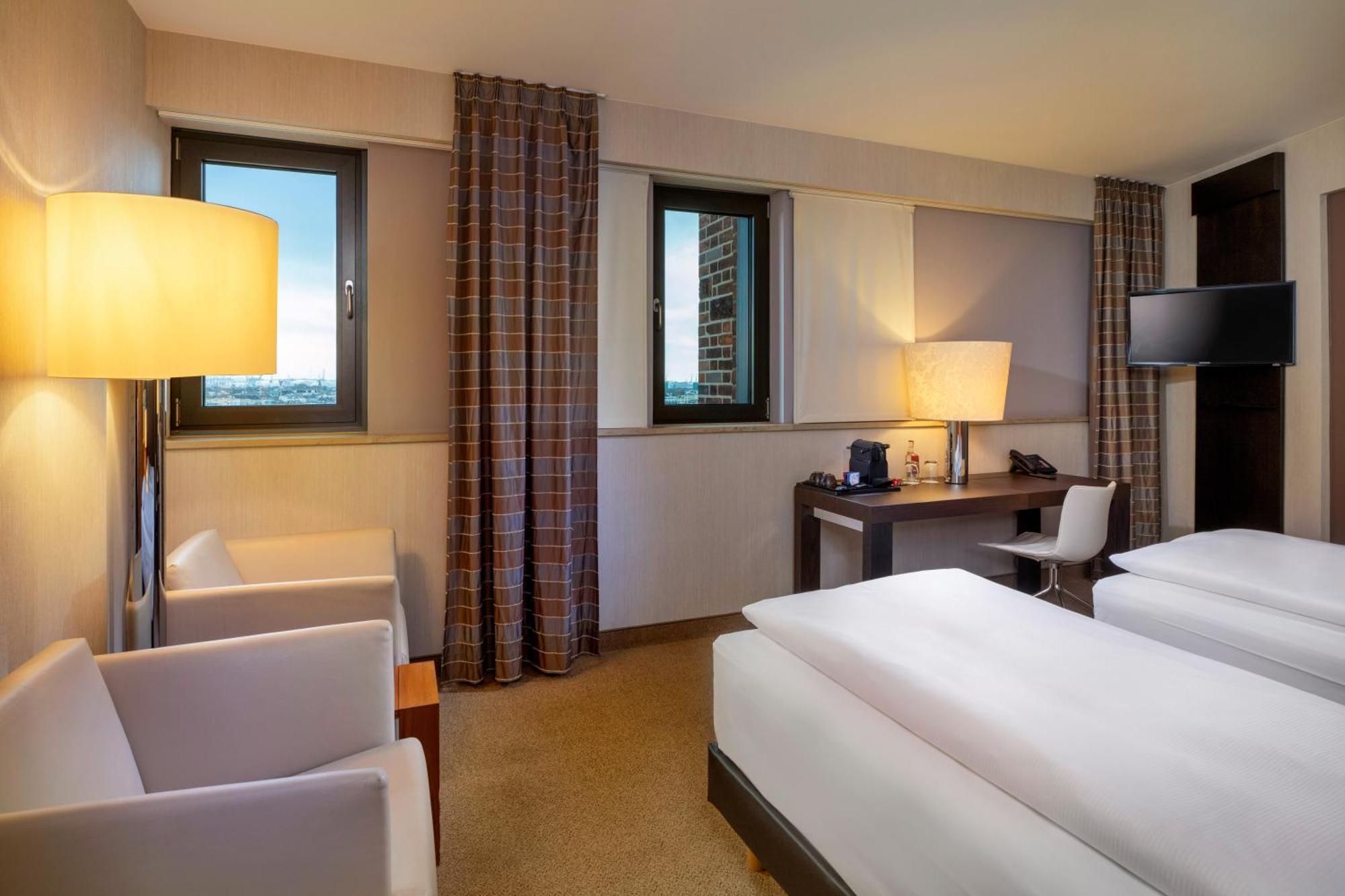 Moevenpick Hotel 4*