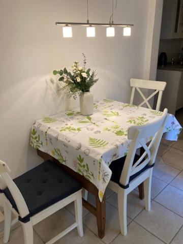 Kleines Haus Im Gruenen Apartment