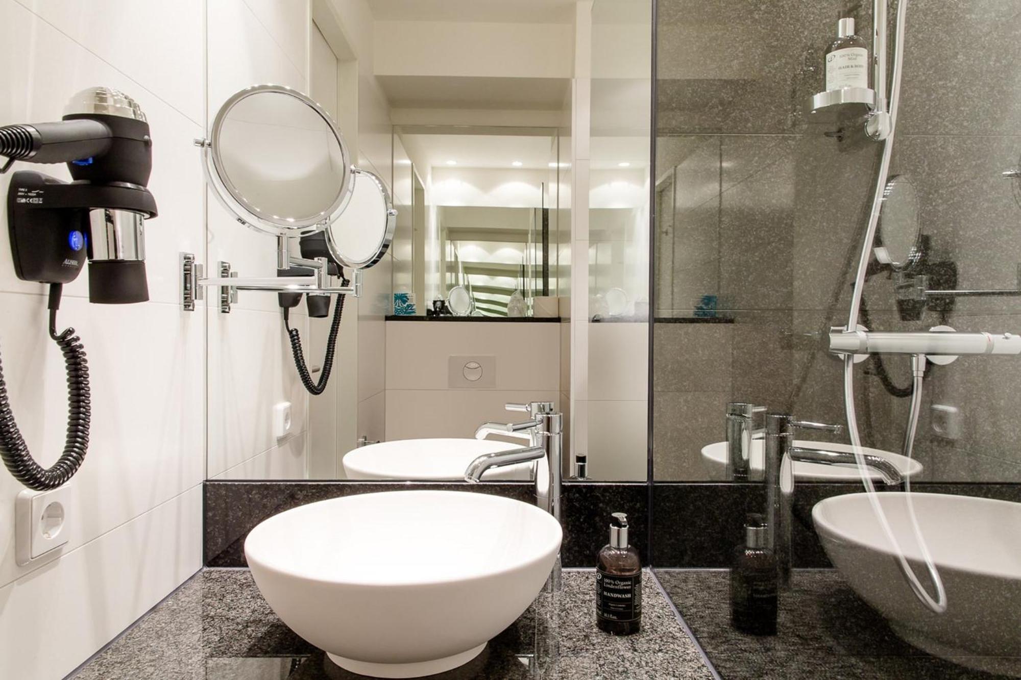 Hotel One Hamburg-altona Hamburgo