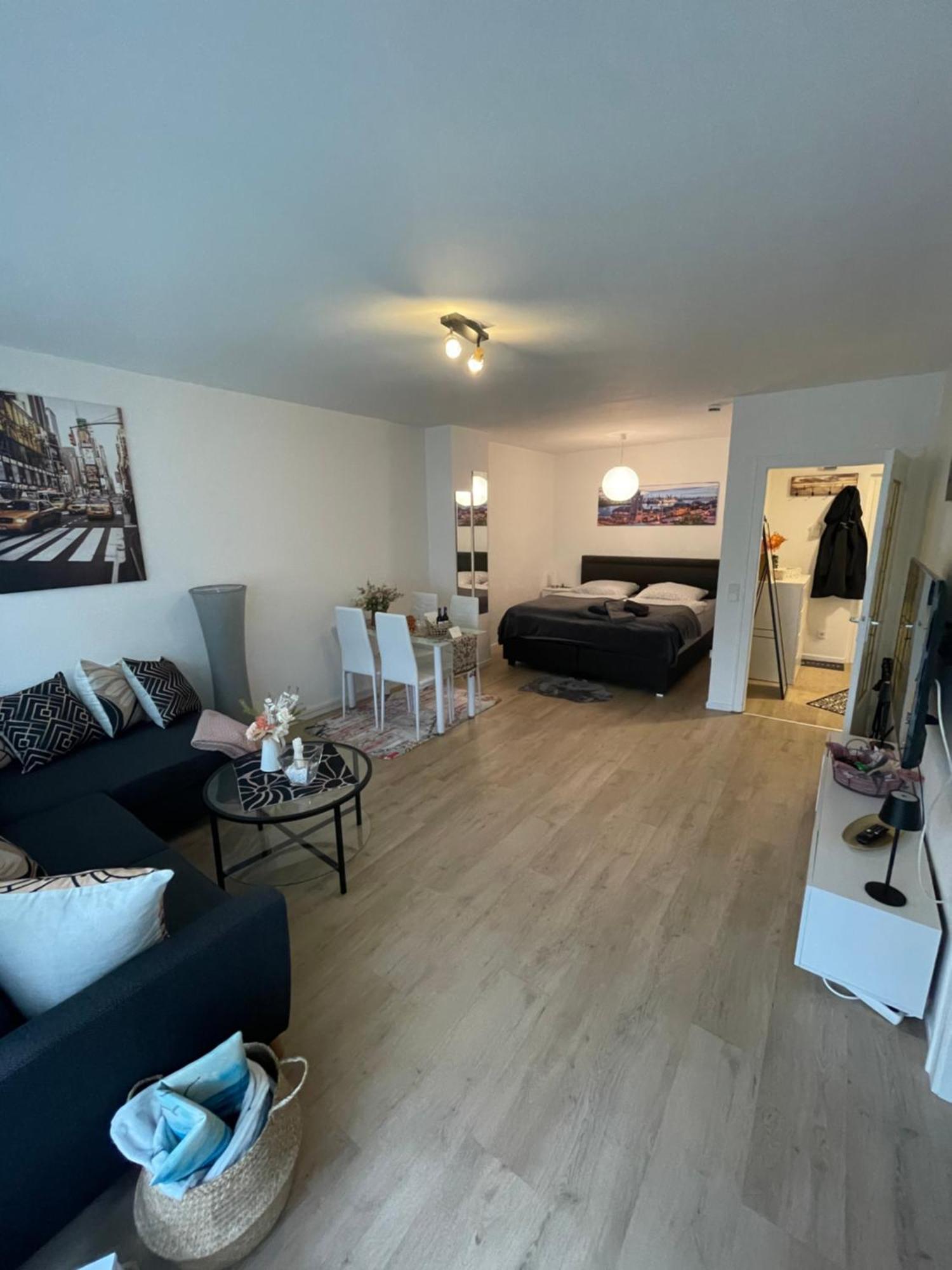 Apartment Gemuetliche, Moderne Fuer 2-4 Personen *