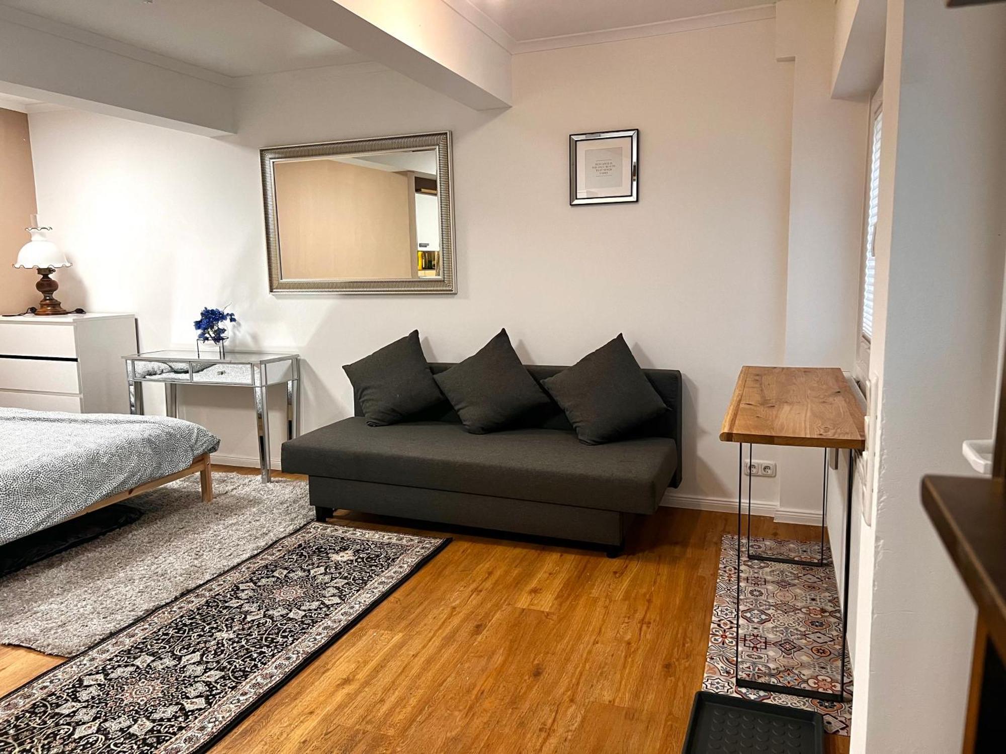 Terrassen-apartment-with-breakfast *