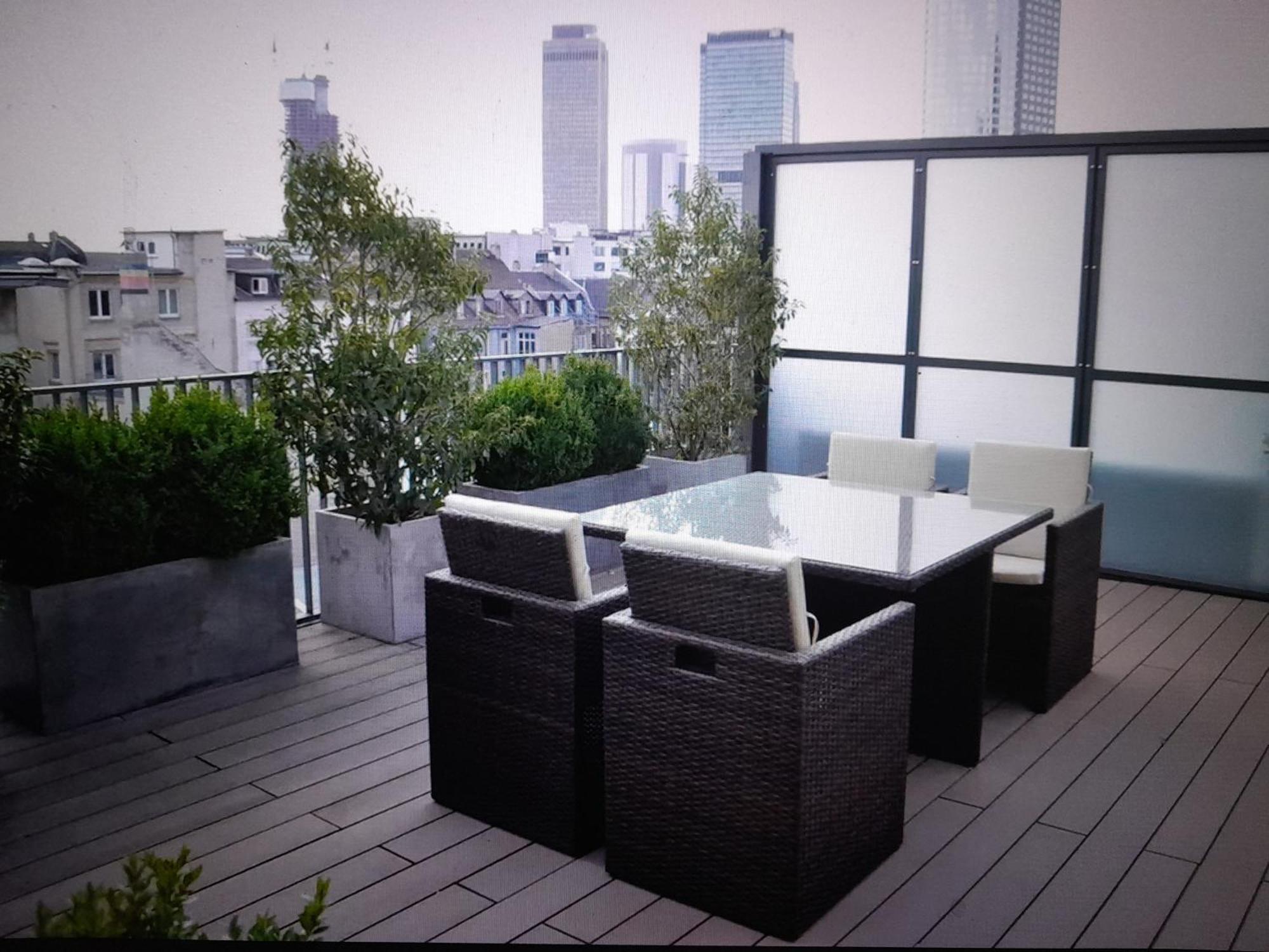 Sam Hauser Stayz * Hamburg