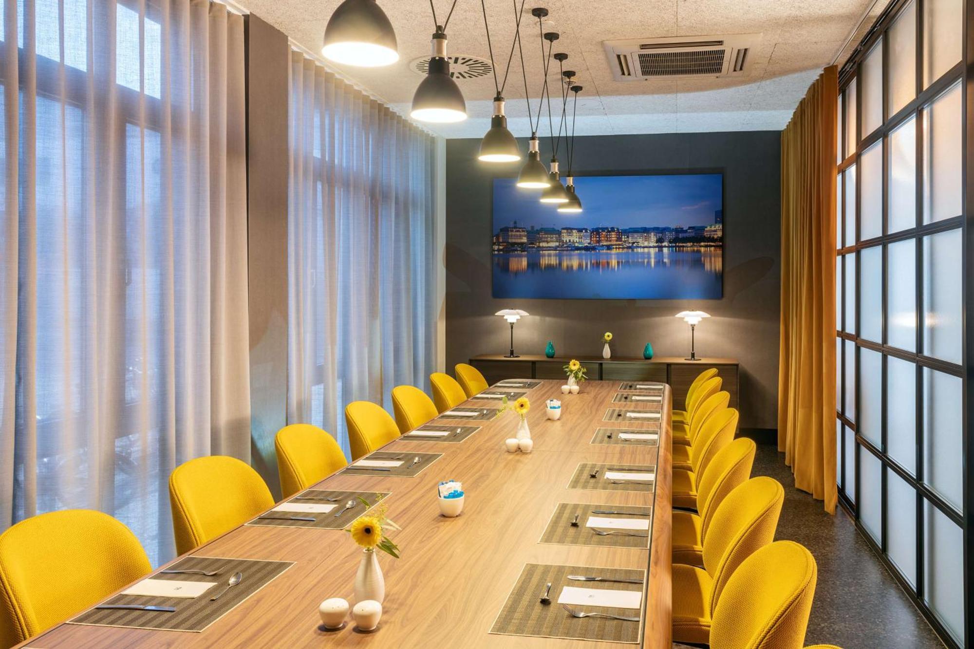 Nh Altona 4* Hamburgo