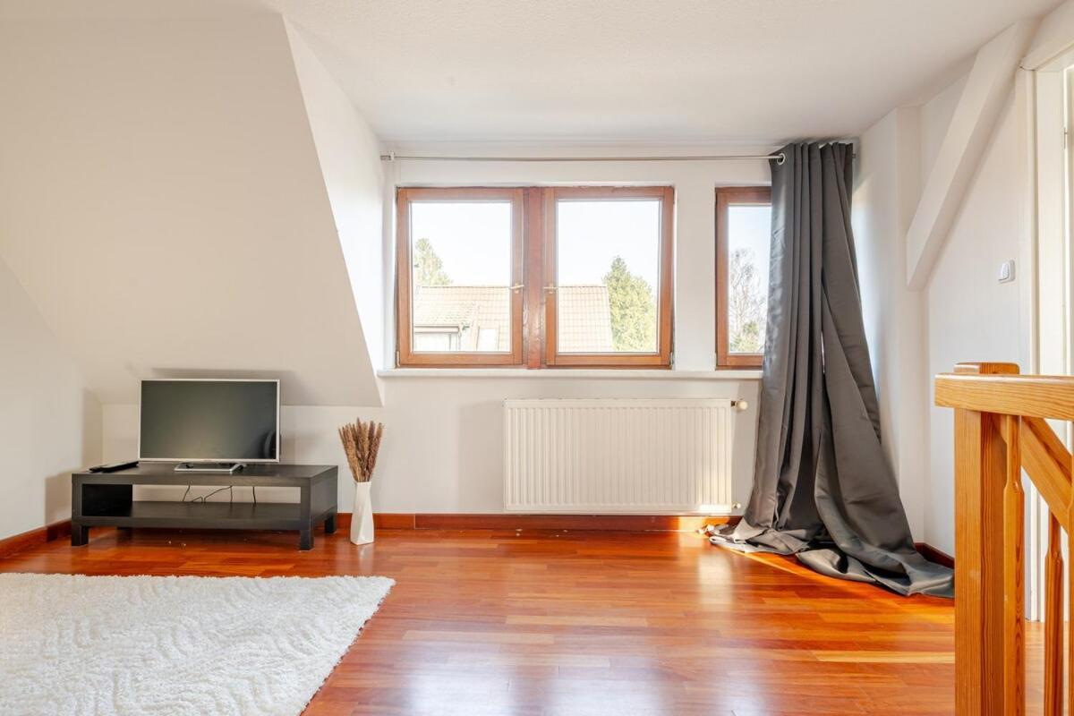 Familien Oase Mit Jacuzzi Und Garten * Hamburg