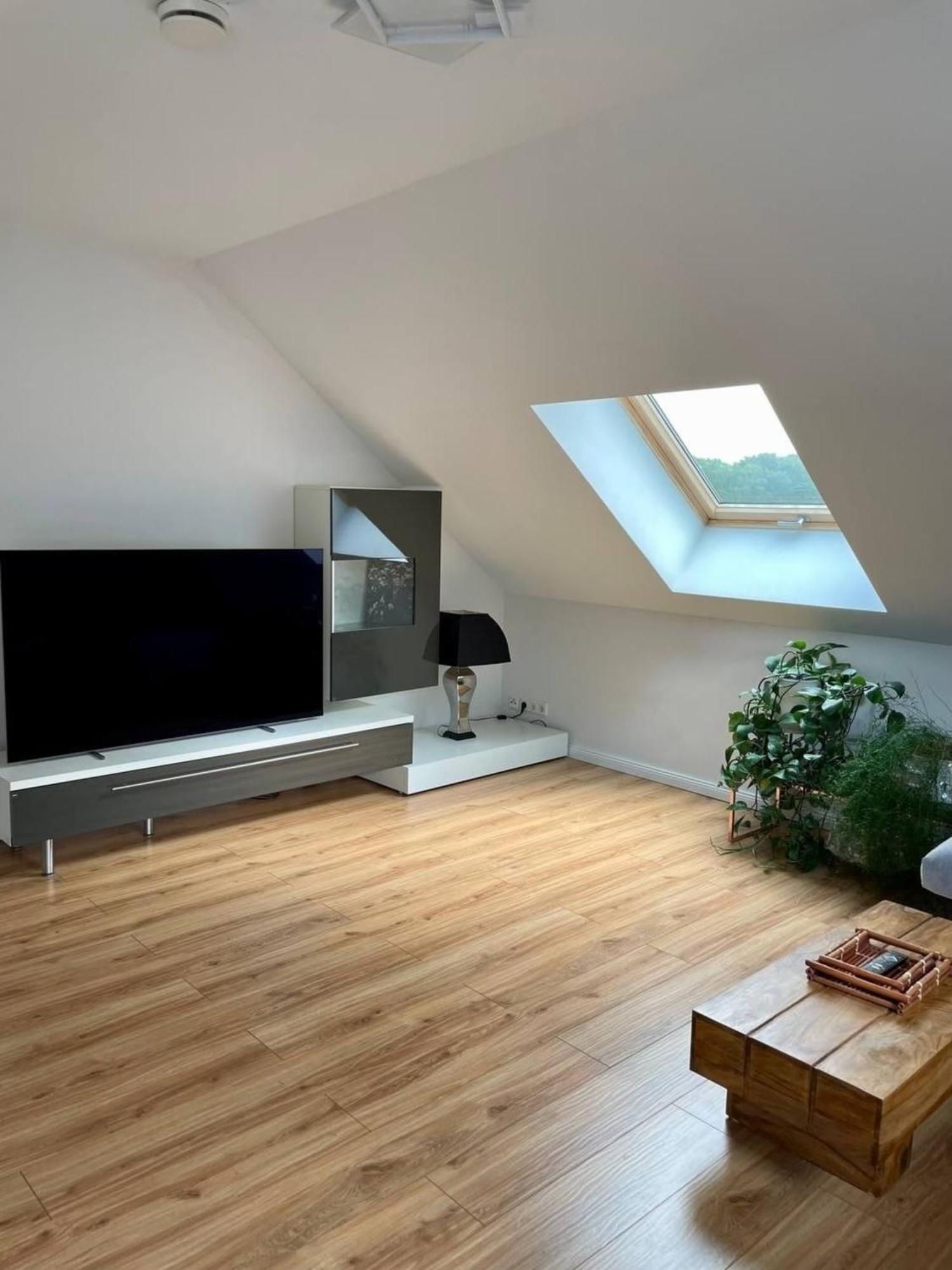 Familienfreundlichen Mit Traumhaft Gruener Aussicht Apartment Hamburg