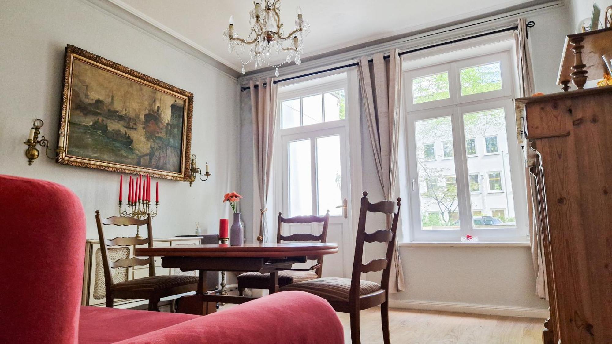 Apartment Very Accessible, Cozy And Old Abode But Gold In The Heart Of The *