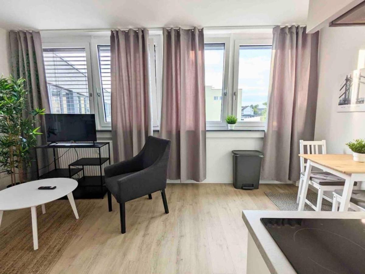 Stylish For Two Prime Location In Apartment